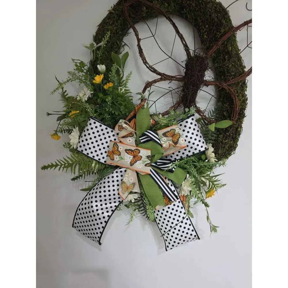 Handmade Butterfly Springtime Moss Daisy Wreath